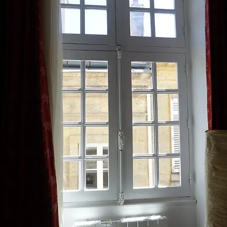 Daire Bordeaux Studio Duplex Soleil *
